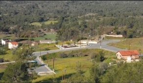 Το χωριό / The village